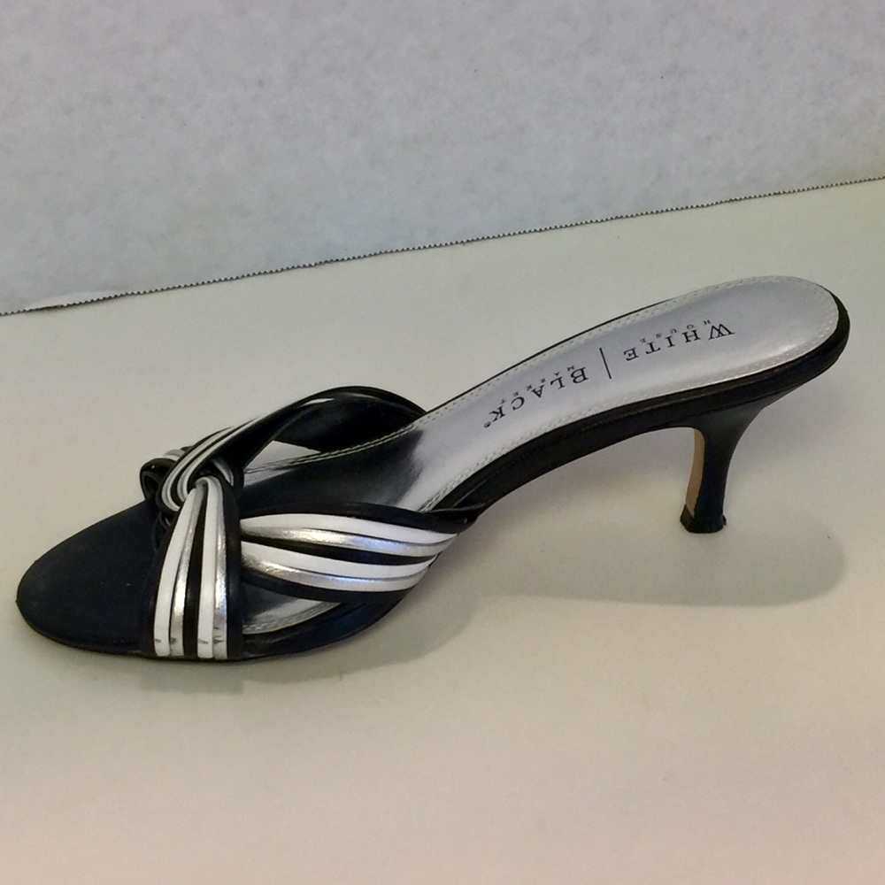 B/W Slides 🎶Kitten Heel WHBM 🎉 Sz 8